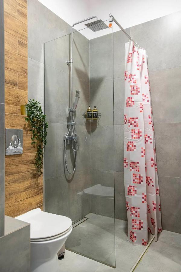 Discover Krakow Apartments - 5 Borowickiej St - Studio Next To Opera And Unity Centre Eksteriør bilde